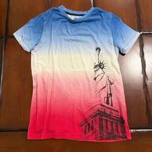 Old Navy Patriotic T-Shirt Statue of Liberty